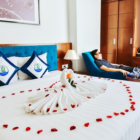 Ritzy Boutique Hotel Da Nang Beach Dış mekan fotoğraf